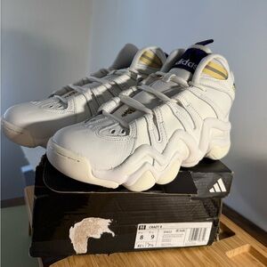 BRAND NEW- Adidas Crazy 8 Lakers Home Alternate Men’s Size 8, Womens Size 9